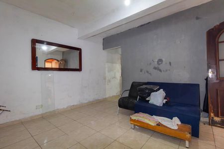 Casa para alugar com 54m², 3 quartos e 2 vagasSala