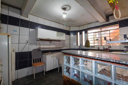 Casa para alugar com 54m², 3 quartos e 2 vagasCozinha