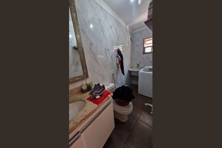 Casa à venda com 4 quartos, 450m² em Vila Augusta, Guarulhos
