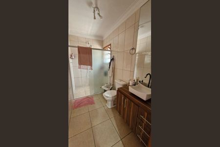 Casa à venda com 450m², 4 quartos e 6 vagas