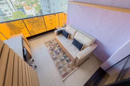 Varanda de kitnet/studio à venda com 1 quarto, 33m² em Vila Mariana, São Paulo