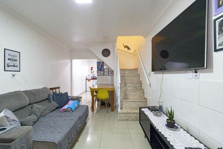 Casa à venda com 2 quartos, 47m² em Vila Gumercindo, São Paulo