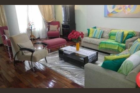 Casa à venda com 3 quartos, 380m² em Tucuruvi, São Paulo
