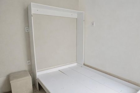 Quarto de kitnet/studio para alugar com 1 quarto, 20m² em Parque Pedro Ii, Belo Horizonte