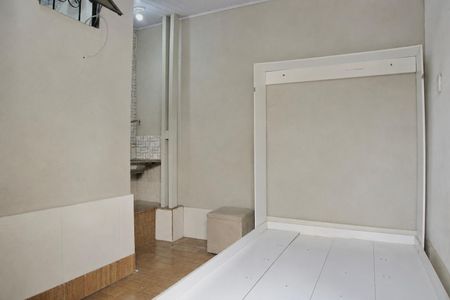 Quarto de kitnet/studio para alugar com 1 quarto, 20m² em Parque Pedro Ii, Belo Horizonte