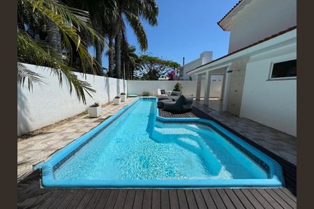 Casa para alugar com 311m², 3 quartos e sem vaga