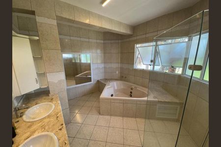 Casa para alugar com 311m², 3 quartos e sem vaga Casa para alugar com 311m², 3 quartos e sem vagaBanheiro 5