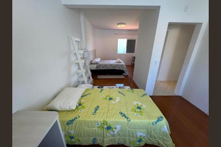 Casa para alugar com 311m², 3 quartos e sem vaga Casa para alugar com 311m², 3 quartos e sem vagaQuarto 2