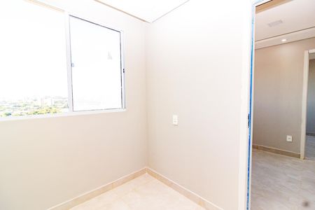 Quarto 2 de apartamento para alugar com 2 quartos, 34m² em Veleiros, São Paulo