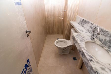 Apartamento para alugar com 34m², 2 quartos e sem vaga Apartamento para alugar com 34m², 2 quartos e sem vagaBanheiro