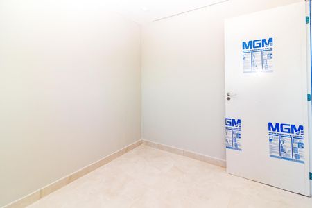 Quarto 1 de apartamento para alugar com 2 quartos, 34m² em Veleiros, São Paulo