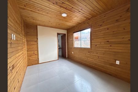 Casa para alugar com 70m², 2 quartos e 2 vagas Casa para alugar com 70m², 2 quartos e 2 vagasSuíte