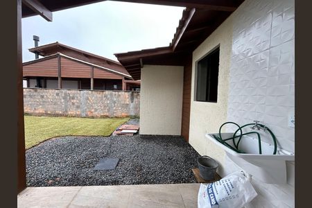 Área de Serviço de casa para alugar com 2 quartos, 70m² em Carianos, Florianópolis