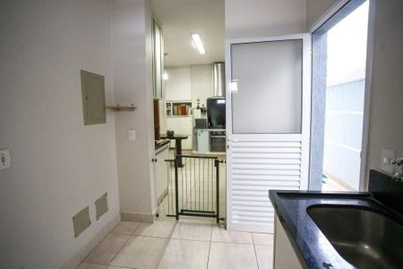 Casa à venda com 233m², 3 quartos e 4 vagas