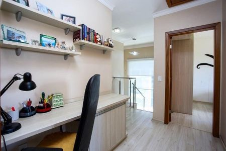Casa à venda com 233m², 3 quartos e 4 vagas