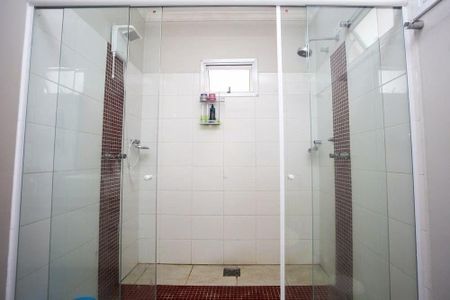 Casa à venda com 233m², 3 quartos e 4 vagas