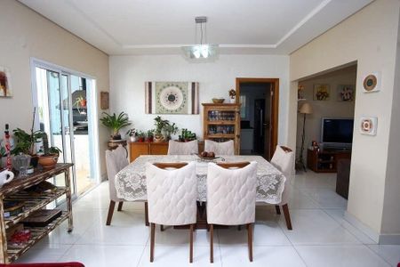 Casa à venda com 3 quartos, 233m² em Jardim Alto da Colina, Valinhos