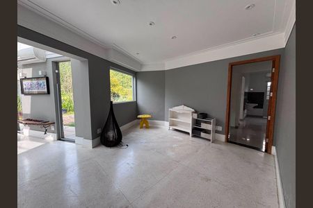 Casa à venda com 3 quartos, 283m² em Paineiras do Morumbi, São Paulo