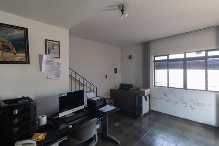 Sala de casa à venda com 2 quartos, 124m² em Parque Edu Chaves, São Paulo