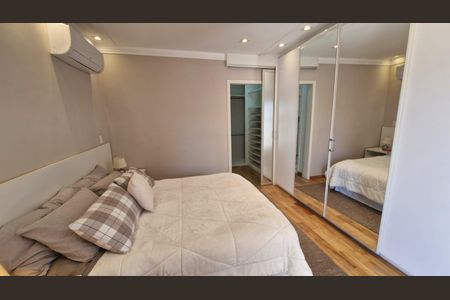 Casa à venda com 3 quartos, 244m² em Vila Augusta, Guarulhos