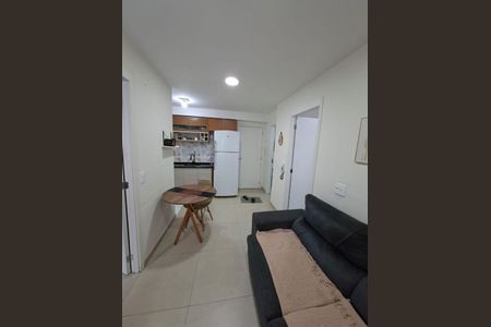 Apartamento à venda com 2 quartos, 37m² em Vila das Bandeiras, Guarulhos