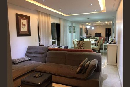 Apartamento à venda com 3 quartos, 121m² em Jardim Caravelas, São Paulo