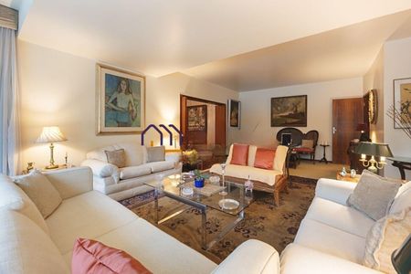 Casa à venda com 5 quartos, 450m² em Morumbi, São Paulo