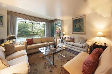 Casa à venda com 5 quartos, 450m² em Morumbi, São Paulo