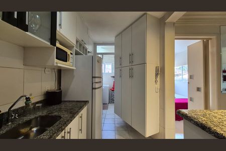Studio à venda com 47m², 1 quarto e 1 vagaCozinha 