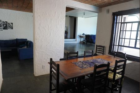 Casa de condomínio à venda com 500m², 3 quartos e 4 vagasSal de Jantar