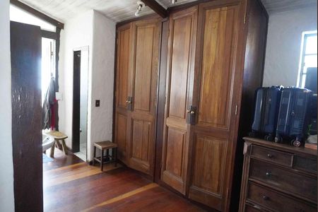 Casa de condomínio à venda com 500m², 3 quartos e 4 vagasSuite 1