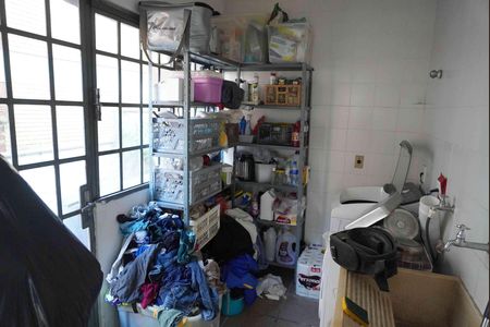 Área de Serviço de casa de condomínio à venda com 3 quartos, 500m² em Morada dos Pássaros, Barueri