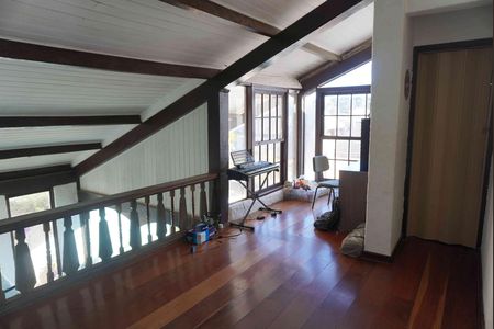 Casa de condomínio à venda com 500m², 3 quartos e 4 vagasPIso Superior