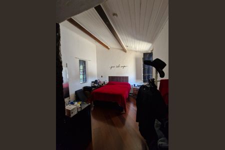 Casa de condomínio à venda com 500m², 3 quartos e 4 vagas Casa de condomínio à venda com 500m², 3 quartos e 4 vagasSuite 1