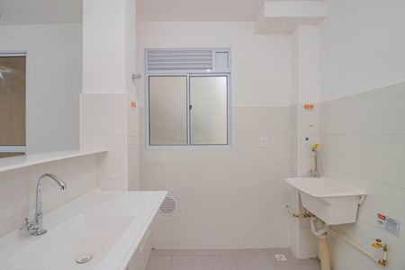 Cozinha e Área de Serviço de apartamento para alugar com 2 quartos, 35m² em Parque Santa Fé, Porto Alegre