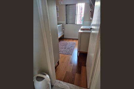 Quarto 3 de apartamento para alugar com 3 quartos, 62m² em Vila Mangalot, São Paulo