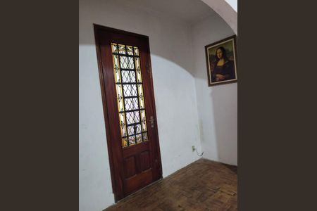 Casa à venda com 233m², 4 quartos e 3 vagas