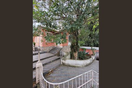 Casa à venda com 233m², 4 quartos e 3 vagas
