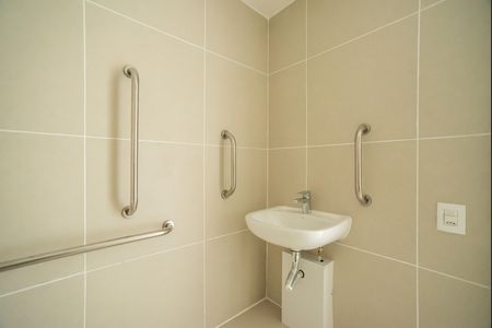 Studio à venda com 57m², 1 quarto e sem vaga Studio à venda com 57m², 1 quarto e sem vagaBanheiro
