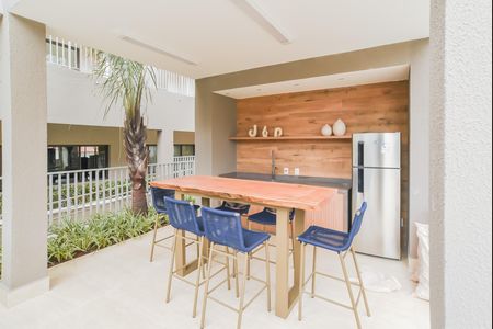 Studio à venda com 57m², 1 quarto e sem vaga Studio à venda com 57m², 1 quarto e sem vagaÁrea comum - Piscina