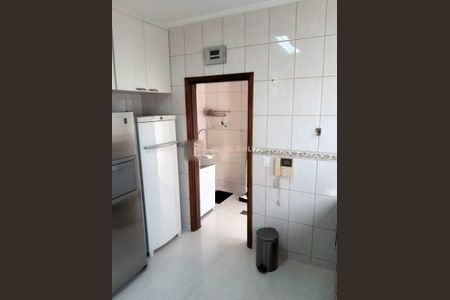 Casa à venda com 217m², 3 quartos e 5 vagas