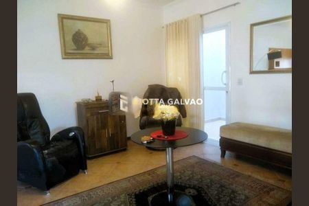 Casa à venda com 217m², 3 quartos e 5 vagas
