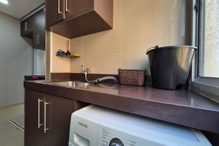 Apartamento à venda com 49m², 2 quartos e 1 vaga Apartamento à venda com 49m², 2 quartos e 1 vagaÁrea de Serviço