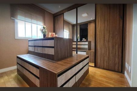 Casa à venda com 3 quartos, 443m² em Vila Monumento, São Paulo
