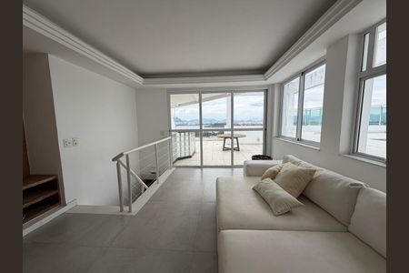 Apartamento à venda com 3 quartos, 206m² em Barra da Tijuca, Rio de Janeiro