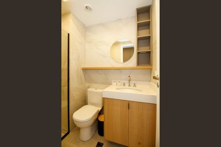 Banheiro de kitnet/studio para alugar com 1 quarto, 30m² em Jardim Paulista, São Paulo
