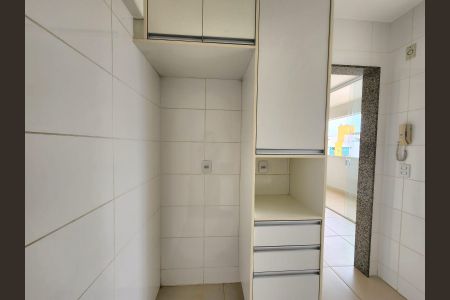 Cozinha  de apartamento à venda com 2 quartos, 66m² em Graça, Belo Horizonte