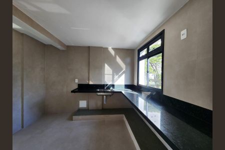 Cozinha  de apartamento à venda com 3 quartos, 85m² em Serra, Belo Horizonte