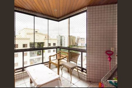 Apartamento à venda com 3 quartos, 200m² em Moema, São Paulo