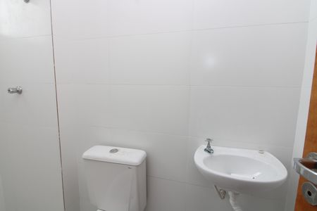 Banheiro de apartamento para alugar com 3 quartos, 46m² em Vila Talarico, São Paulo